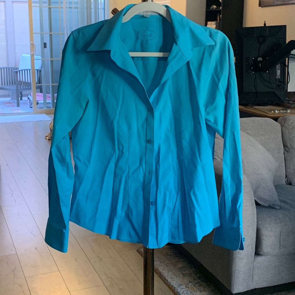 Blue Foxcroft Button Down Shirt